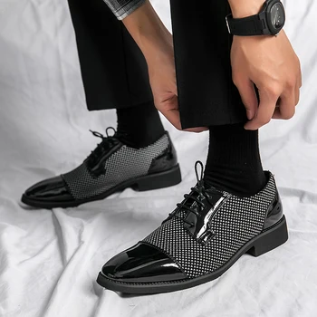 Классические Черные Модельные туфли в Британском Стиле для Элегантных Мужчин, Повседневная Деловая Кожаная Мужская Офисная Обувь, Большой Размер 46, Вечерние Туфли, Мужские